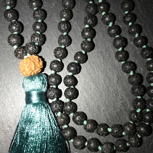 Lava stone and Rudraksha mala necklace - Picture 5 of 8